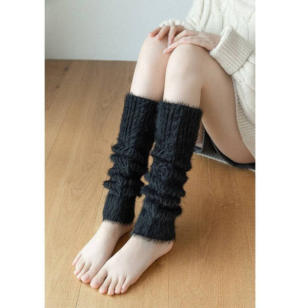 Kroppsbutiken Benvärmare Svart Lyxiga Benvärmare i Cashmere